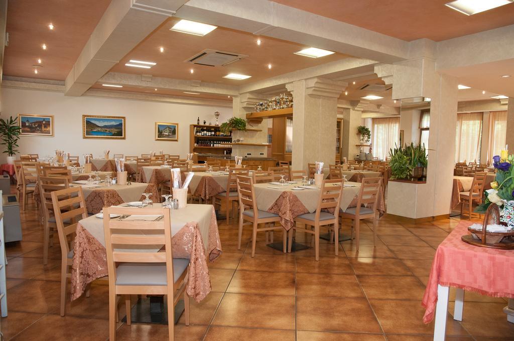 Hotel Concordia Levico Terme Extérieur photo