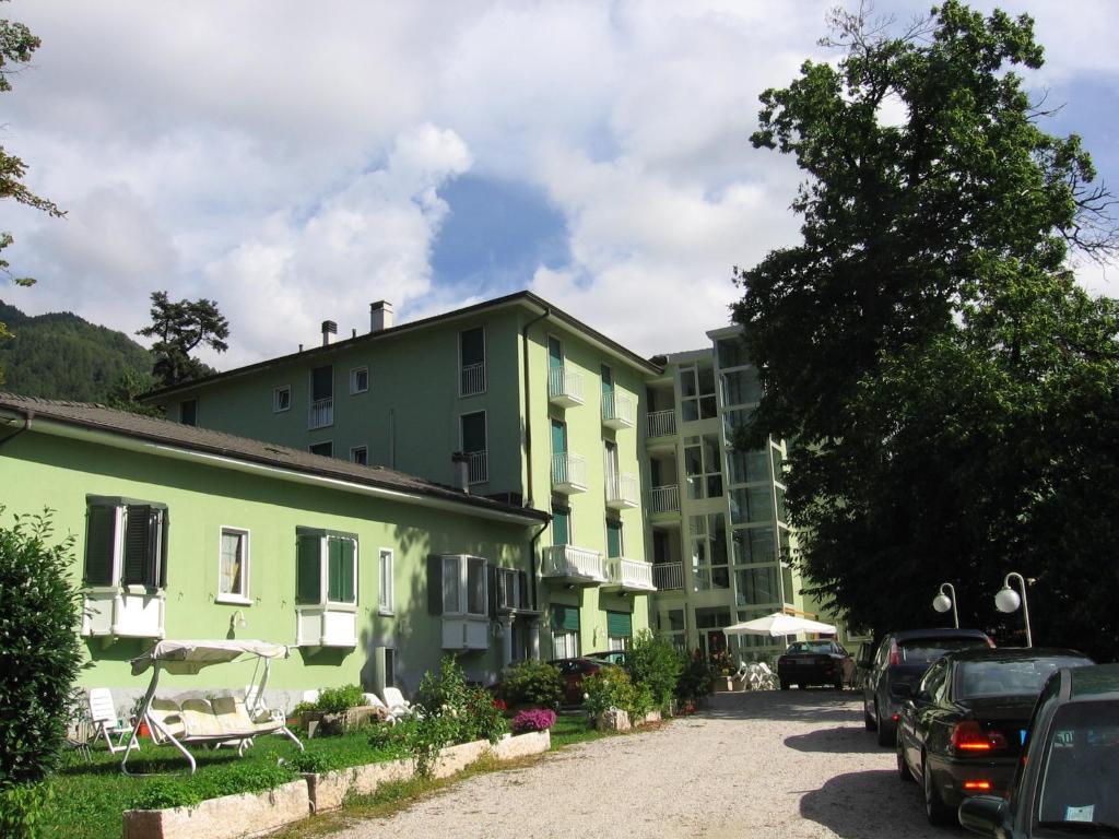 Hotel Concordia Levico Terme Extérieur photo